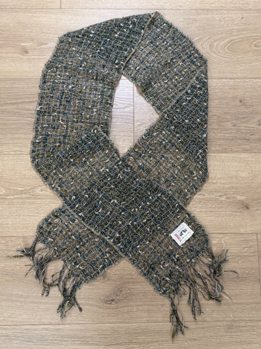 AVOCA The Mill Ireland Handweavers Cream, Blue, Grn Knotty Textured Scarf Fringe